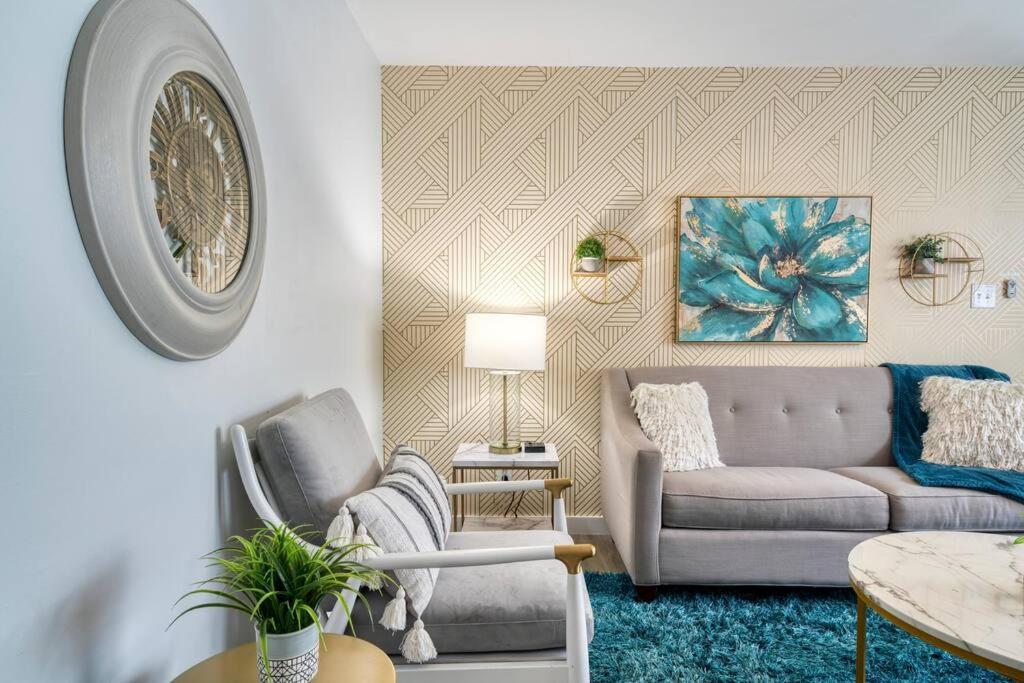 2Br 1Ba Duplex House King Beds Great For Small Groups Close To All Uptown Charlotte Attractions Ngoại thất bức ảnh